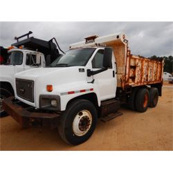 2004 CHEVROLET C8500 Dump Truck