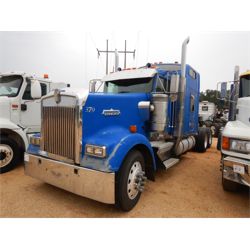 1997 KENWORTH W900 Sleeper Truck