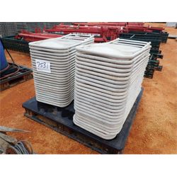 FOLDING CHAIRS Office Equipment / Furniture