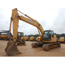 2005 JOHN DEERE 225C Excavator