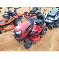 CRAFTSMAN RIDING MOWER Landscape Equipment