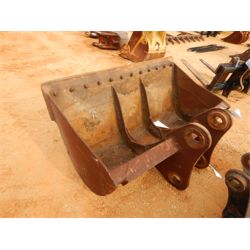 70" CP BUCKET  Miscellaneous