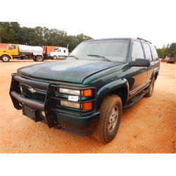 2000 CHEVROLET TAHOE Car / SUV