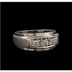 14KT White Gold 0.47 ctw Diamond Ring