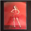 Image 1 : TAYLOR SWIFT SIGNED 8 X 10 PHOTO
