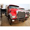 Image 4 : 2013 MACK GU713 Roll Off Truck