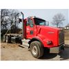 Image 4 : 2011 KENWORTH T800 Roll Off Truck