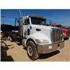 Image 4 : 2006 PETERBILT 335 Roll Off Truck