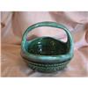 Image 1 : Hull Pottery Basket #947790