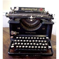 EARLY 1922 REMINGTON TYPEWRITER  #955462