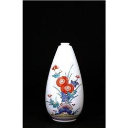 Japanese Imari Studio Kakiemon Bottle Vase #943437