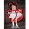 Image 1 : Nancy Ann Little Red Riding Hood molded white #956749