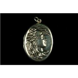 ANTIQUE STERLING LOCKET ART NOUVEAU WOMAN #957147
