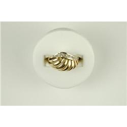14K GOLD RING  5 DIAMONDS Beautiful! #957160
