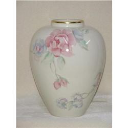 Lenox  "Chatsworth" Vase SKU 4968 #957499