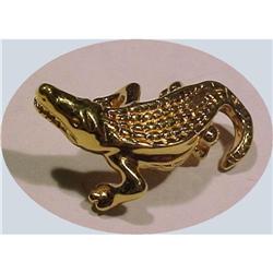 18K Gold Alligator Pin signed AYA  #957911
