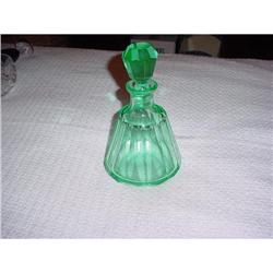 decanter, green glass, with stopper #988724