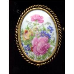 Victorian Oval Porcelain LIMOGES Brooch #988819