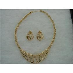 Gold  Necklace & earrings Set  Designer #988990