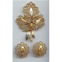  MONET Gold Filigree Pin  Earring Set #989056