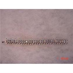 Vintage TRIFARI Rhinestone Bracelet 1940-1960s #989249