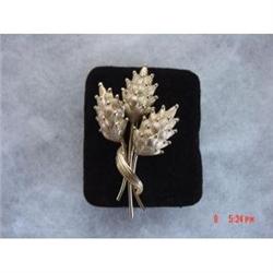SKL  12kt Gold Filled Brooch Pin Leaves or #989290