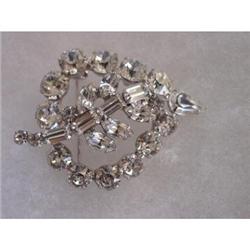 Kramer  New York Rhinestone Brooch #989476