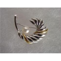 18kt gold sterling pearl brooch or pin #989488