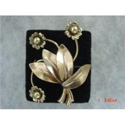 Estate REGEL Gold Filled Floral Brooch #989662