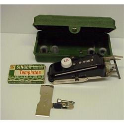 SINGER Box -  BUTTON - HOLER #989925