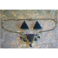 Thermo Lucite and Rhinestone Necklace #990095