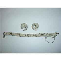 Monet Marked  Bracelet and Earring Set #990156