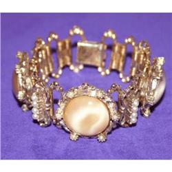 Fabulous Vintage Glass Moonstone Bracelet #990413