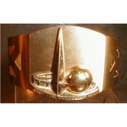 NY WORLDS Fair BRACELET Trylon Perisphere 1939 #990811