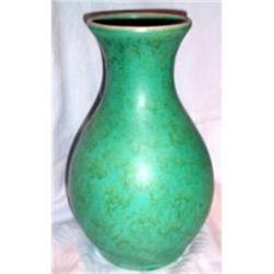 English Onyx Green and Gold Pottery Vase #991156