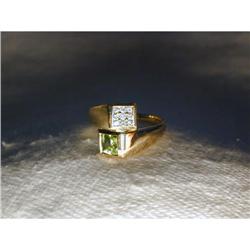 Rare 14K YG Yellow Gold Peridot Diamond Ring #991409
