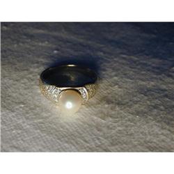 Estate 14K WG Gold Diamond Cultured Pearl Ring #991424