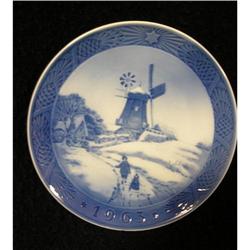 Christmas Plate 1963 #991585