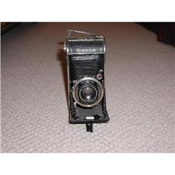 Vintage Camera #991805