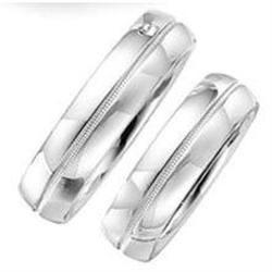 set of 2 his and her platinum wedding band set #992338