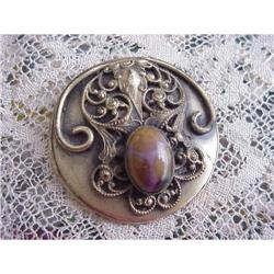 ARTS & CRAFTS 2 inch BUTTON Frame It #992554