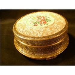 OLD PETIT PT GILT FILIGREE DRESSER MUSICAL #992663