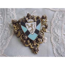 SHIELD ENAMEL BROOCH  CROWN & LION #992665