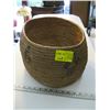 Image 1 : LARGE NATIVE BASKET APPROX OPENING IS 14" X 10"