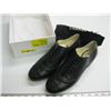 Image 1 : PR OF NEW CHANEL UNIFORM SHOES SIZE 39C