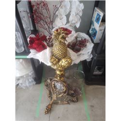 Decorative Floral & Gold Coloured Pineapple Ornamental Piece A