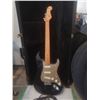 Image 2 : Fender Stratocaster Guitar A