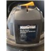 Image 10 : Christmas & Mastervac Wet Dry Vacuum B
