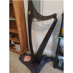 Lyon & Healy Troubador Harp A