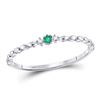 Image 1 : 0.03 CTW Round Emerald Solitaire Diamond-accent Stackable Ring 10kt White Gold - REF-5N9Y